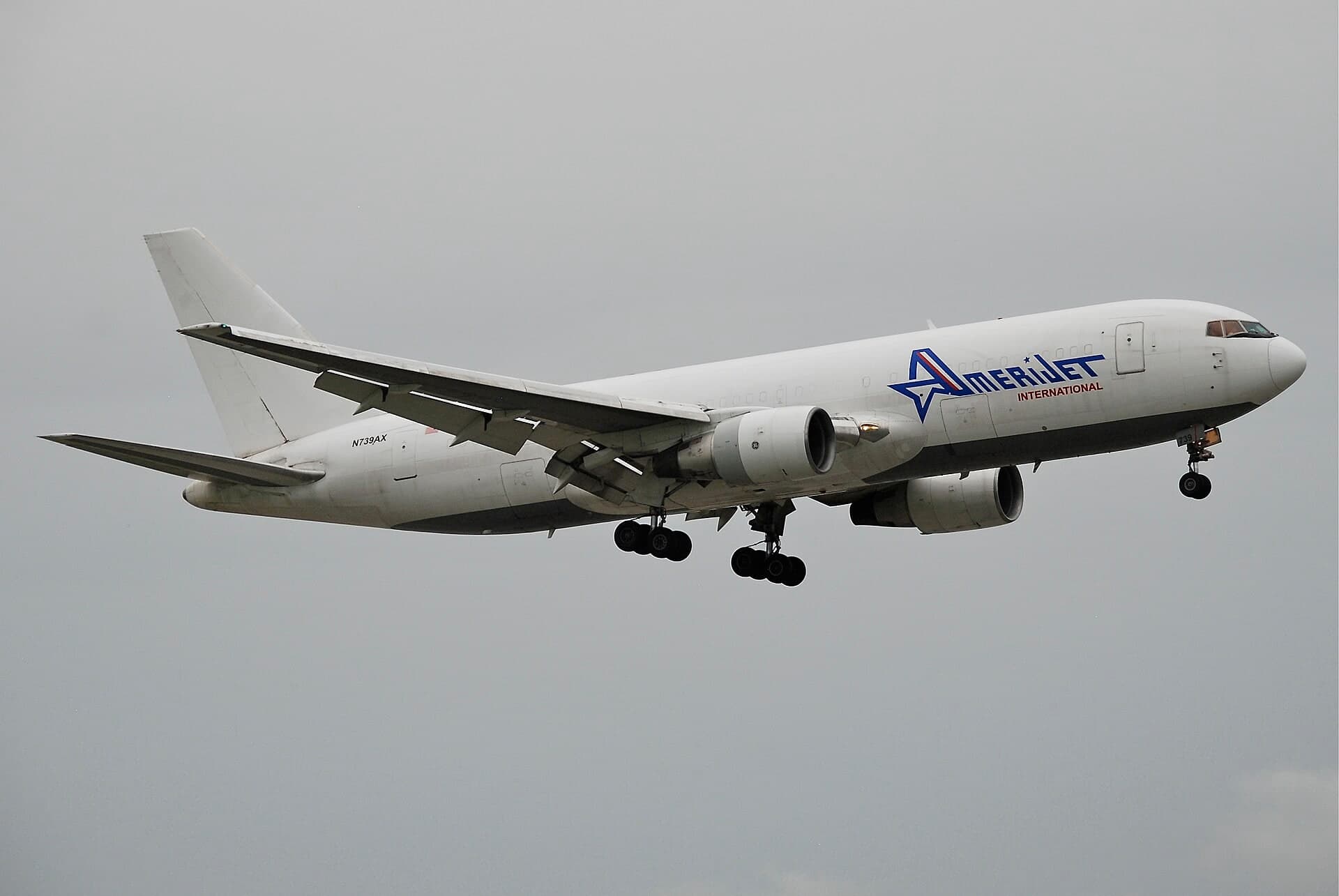 N739AX — Boeing