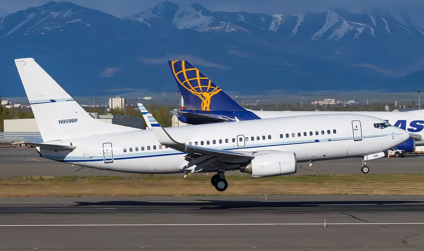 N959BP — Twin-engine aircraft