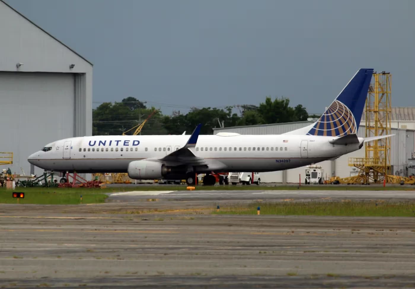 N36207 — Boeing