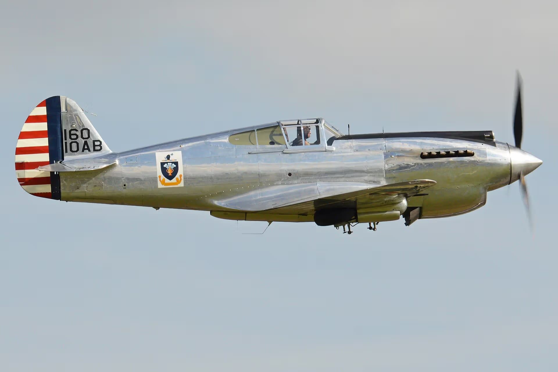 Unidentified — Single-engine aircraft