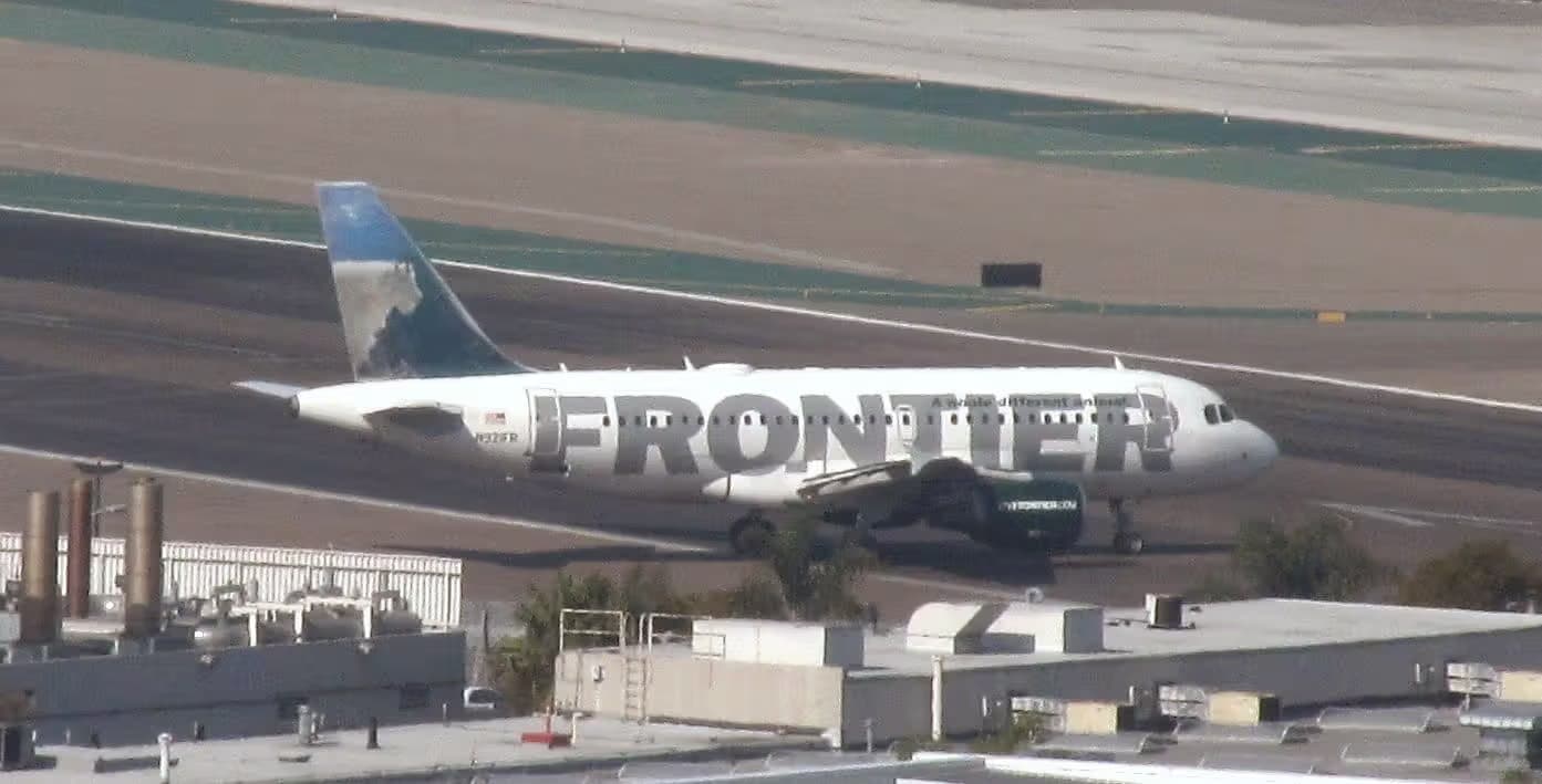 N921FR — Twin-engine aircraft