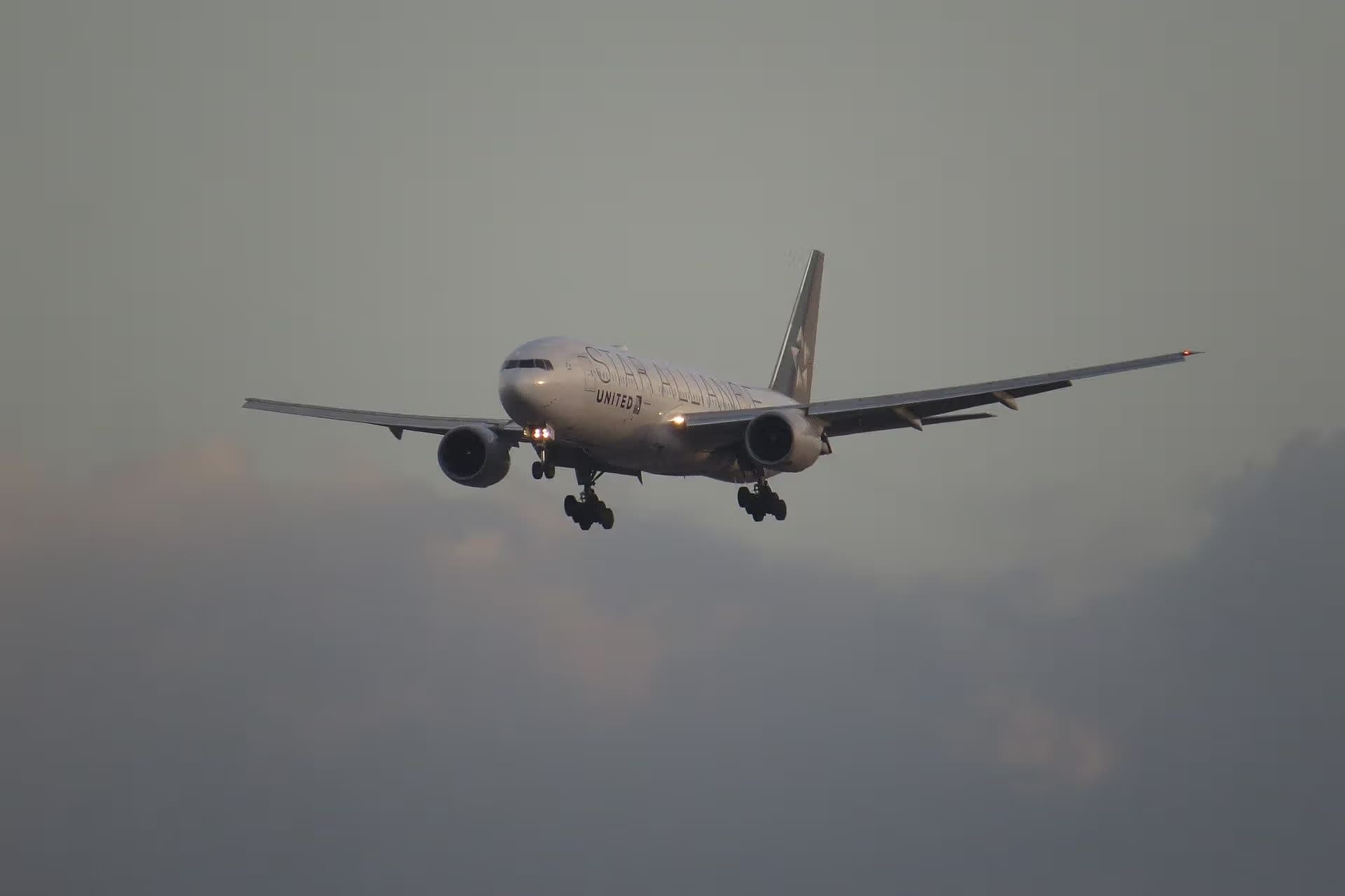 N218UA — Boeing