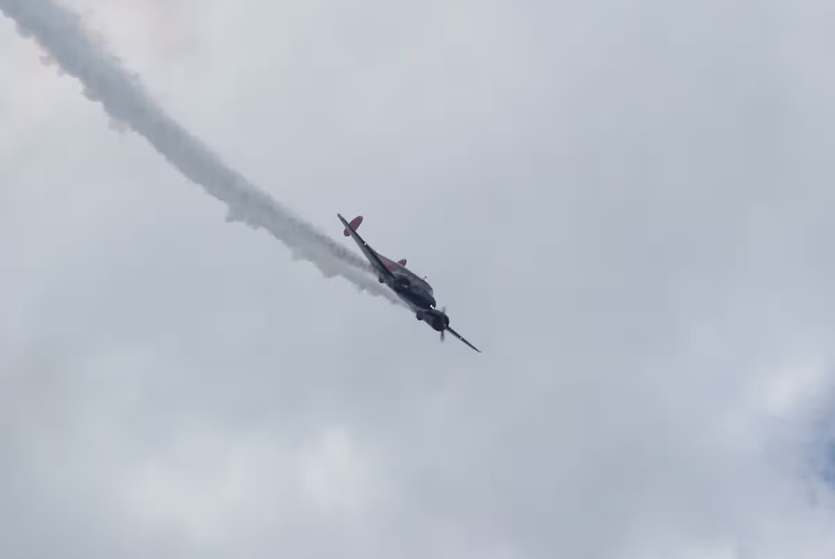 N9109R — Warbird