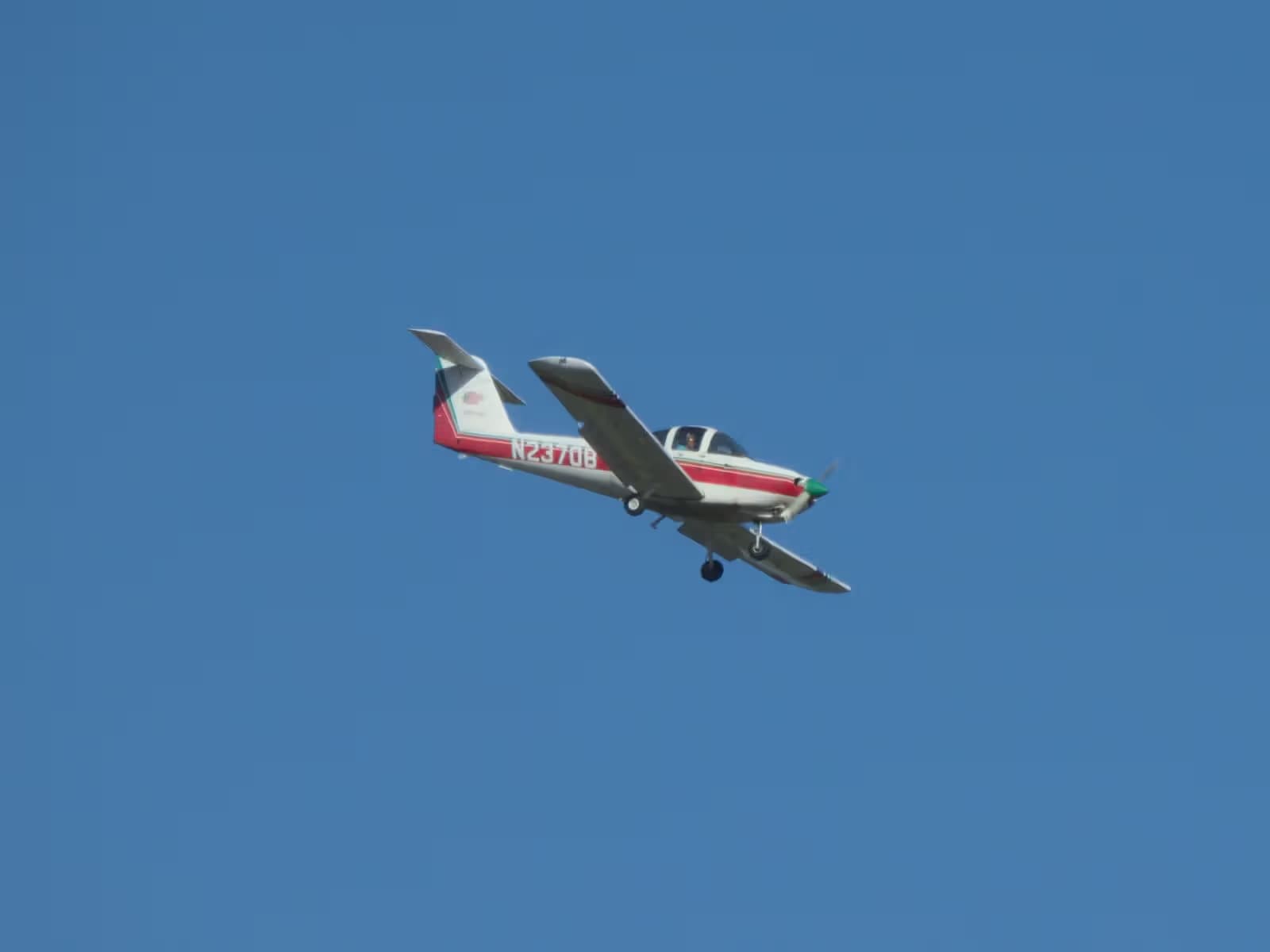 N2370B — Piper