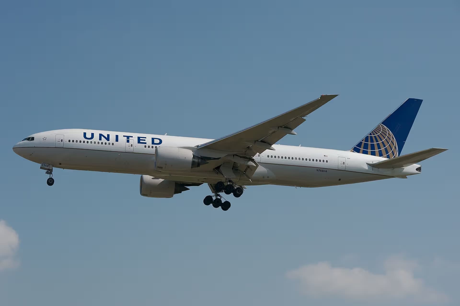 N768UA — Boeing