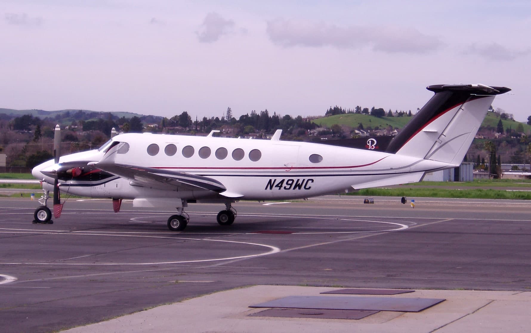 N49WC — Beechcraft