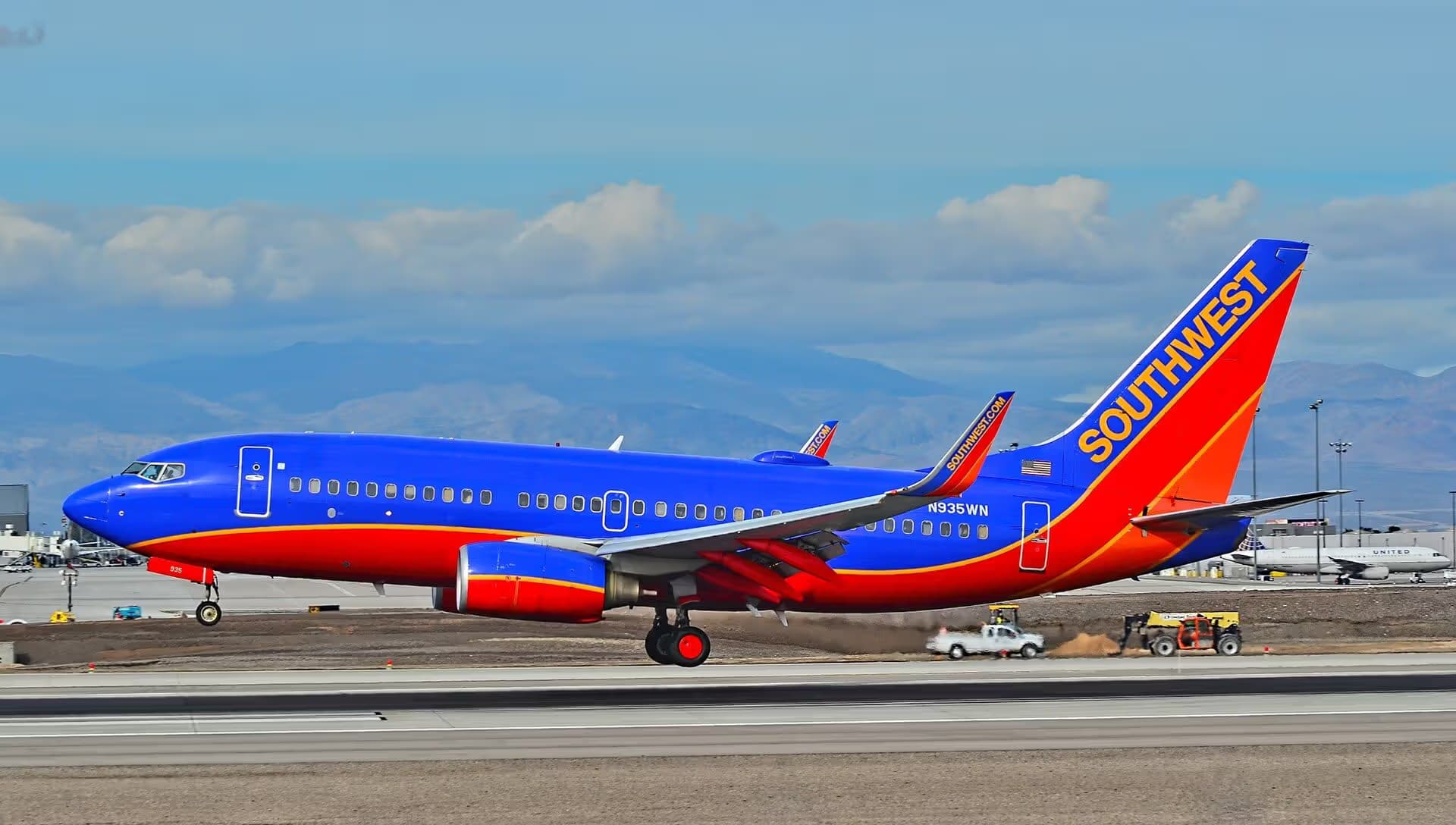 N935WN — Boeing