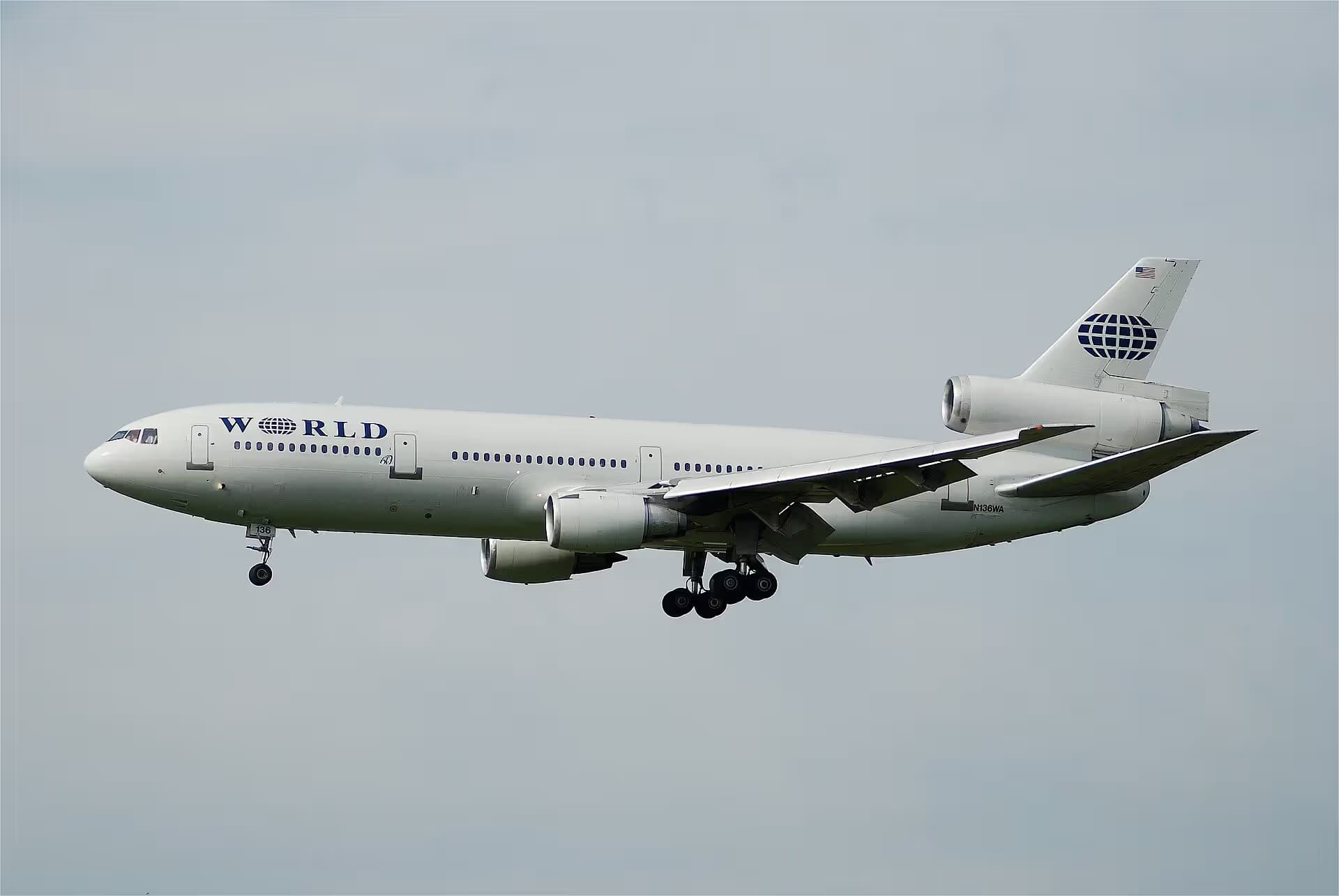 N136WA — Douglas
