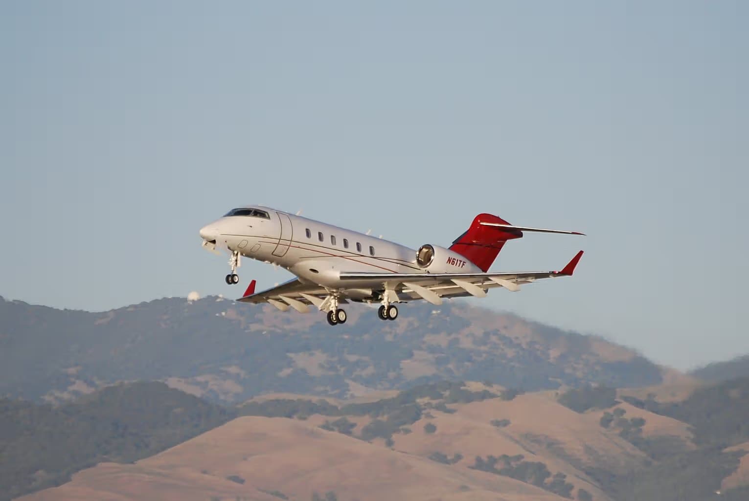 N61TF — Business jet