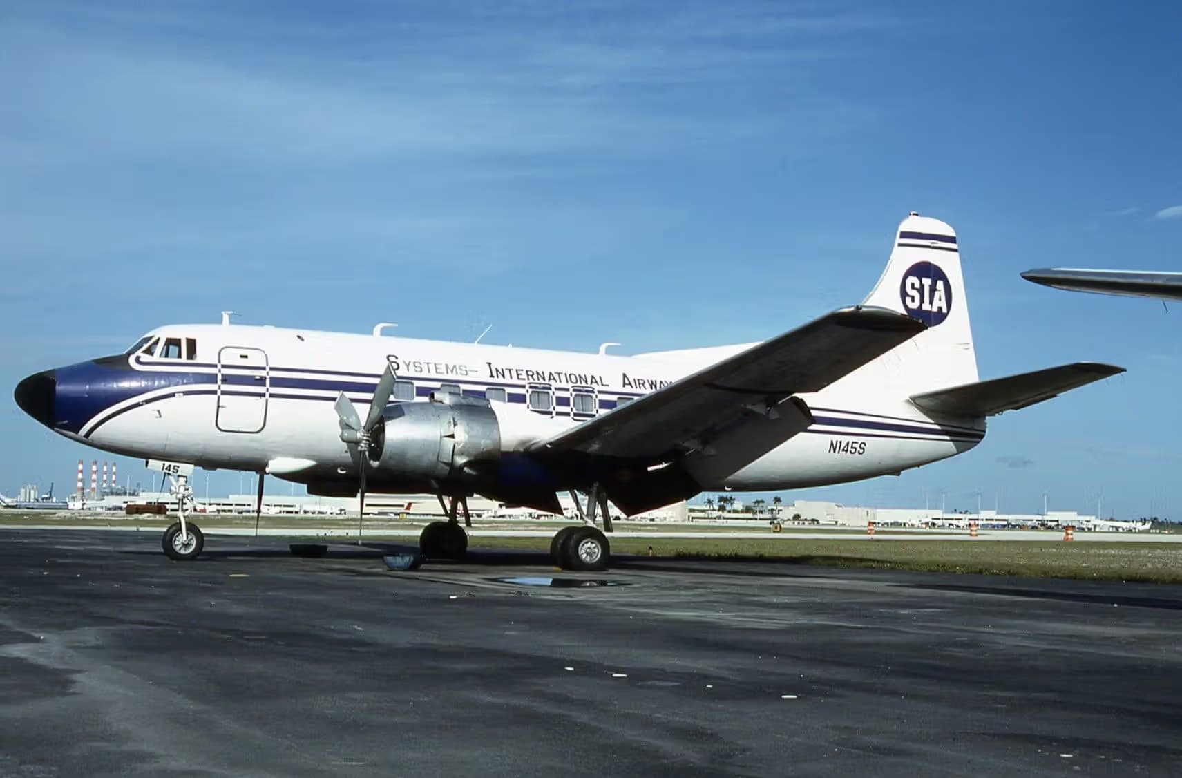 N145S — Twin-engine aircraft