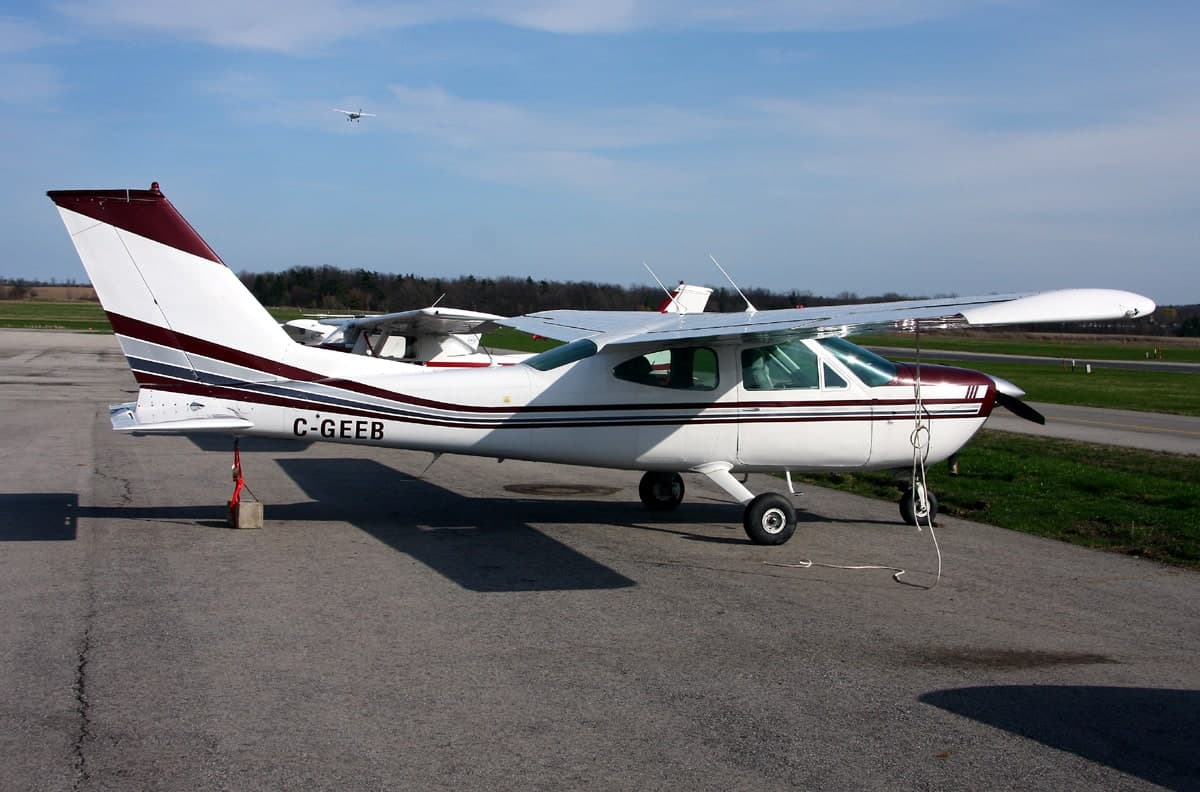 C-GEEB — Single-engine aircraft