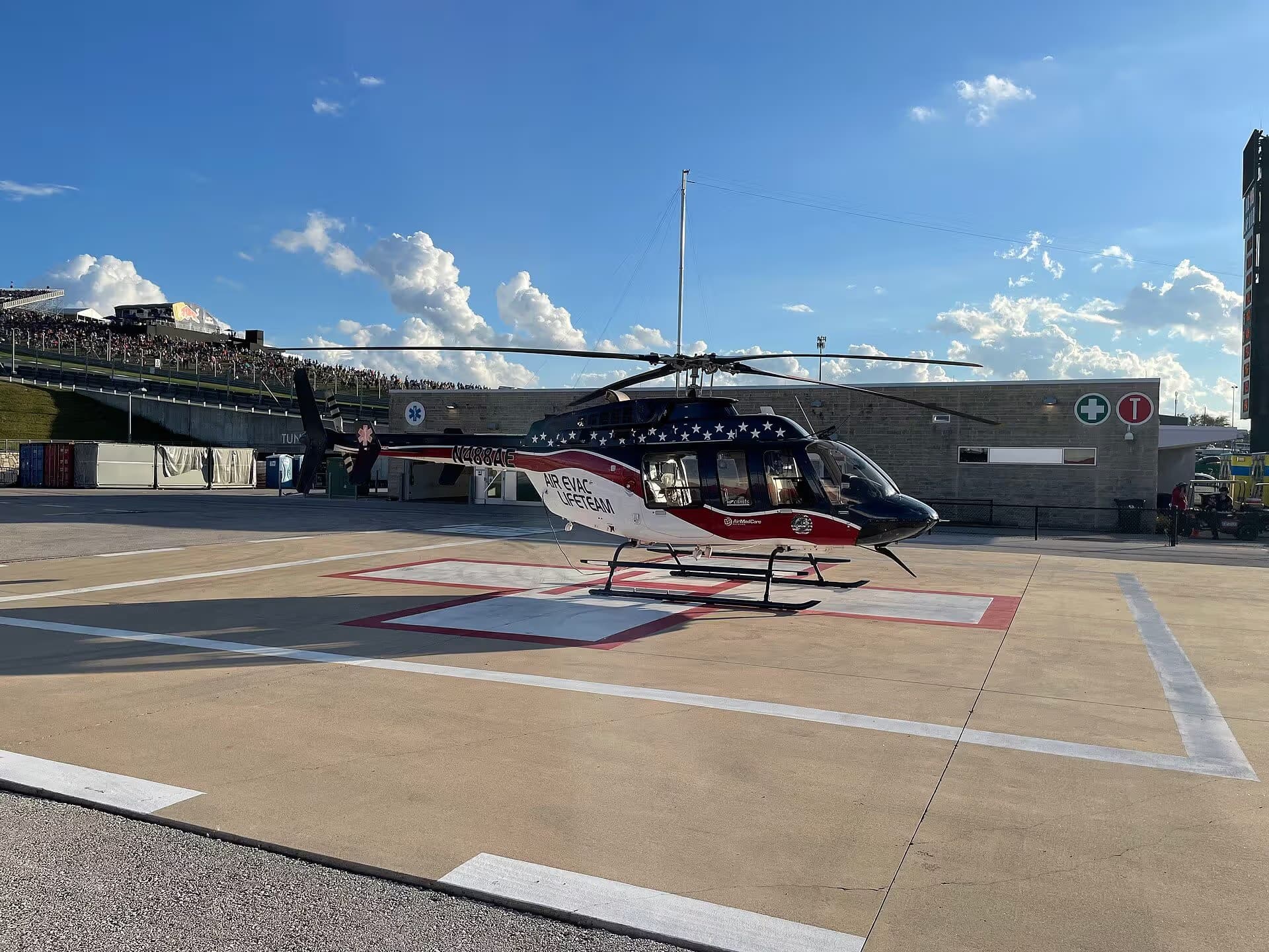 N488AE — Helicopter