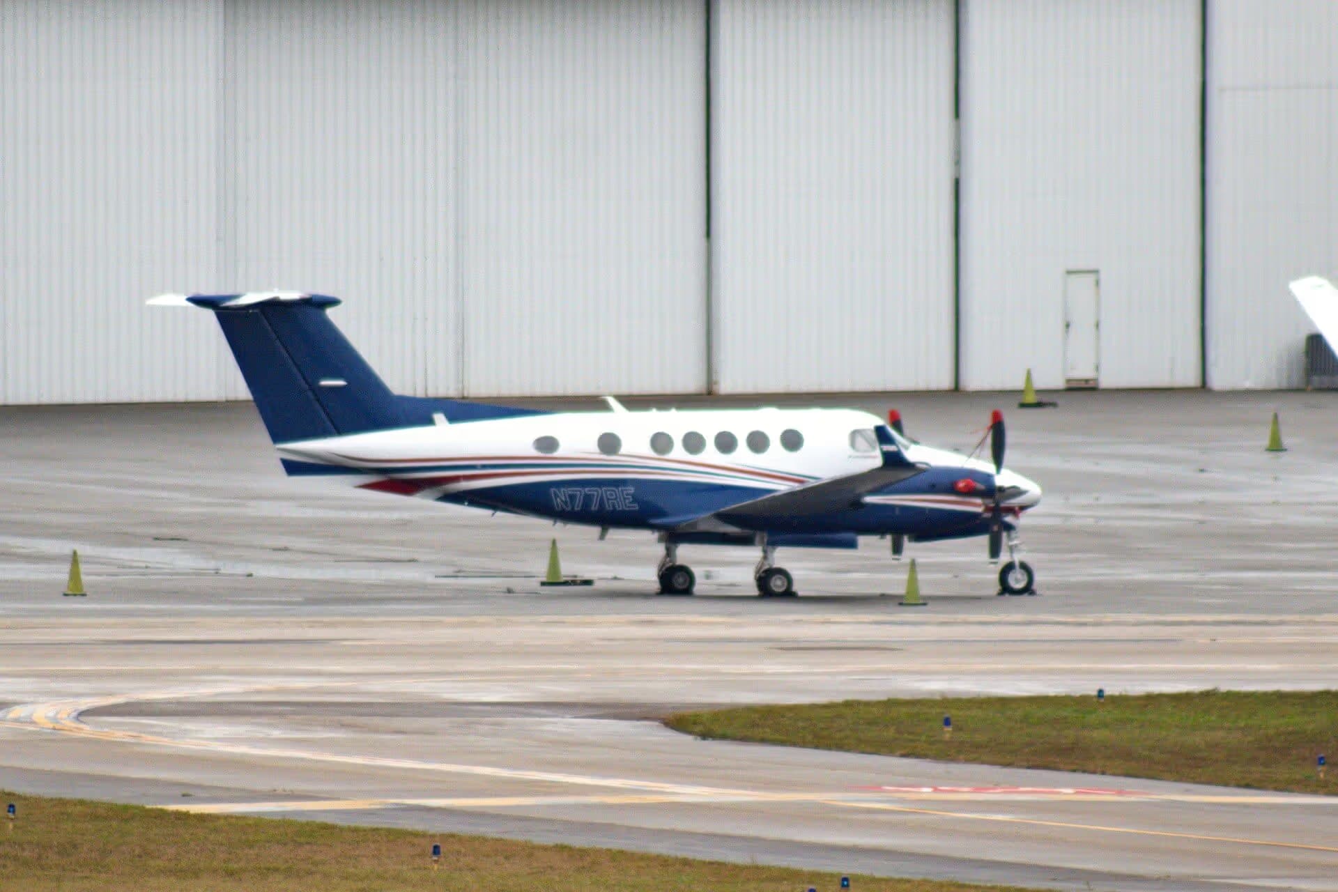 N77RE — Beechcraft