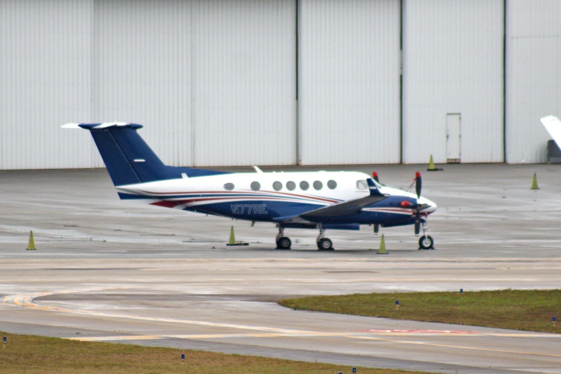 N77RE — Beechcraft