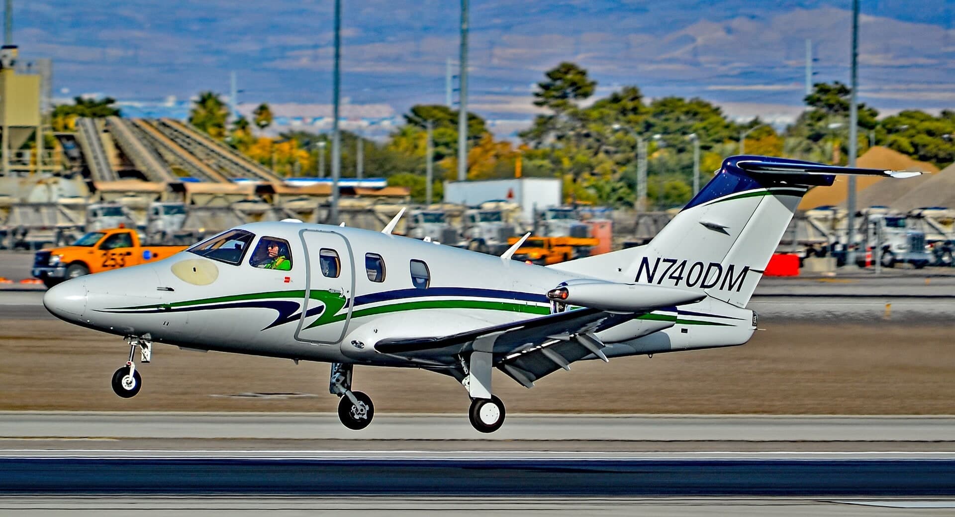 N740DM — Twin-engine aircraft