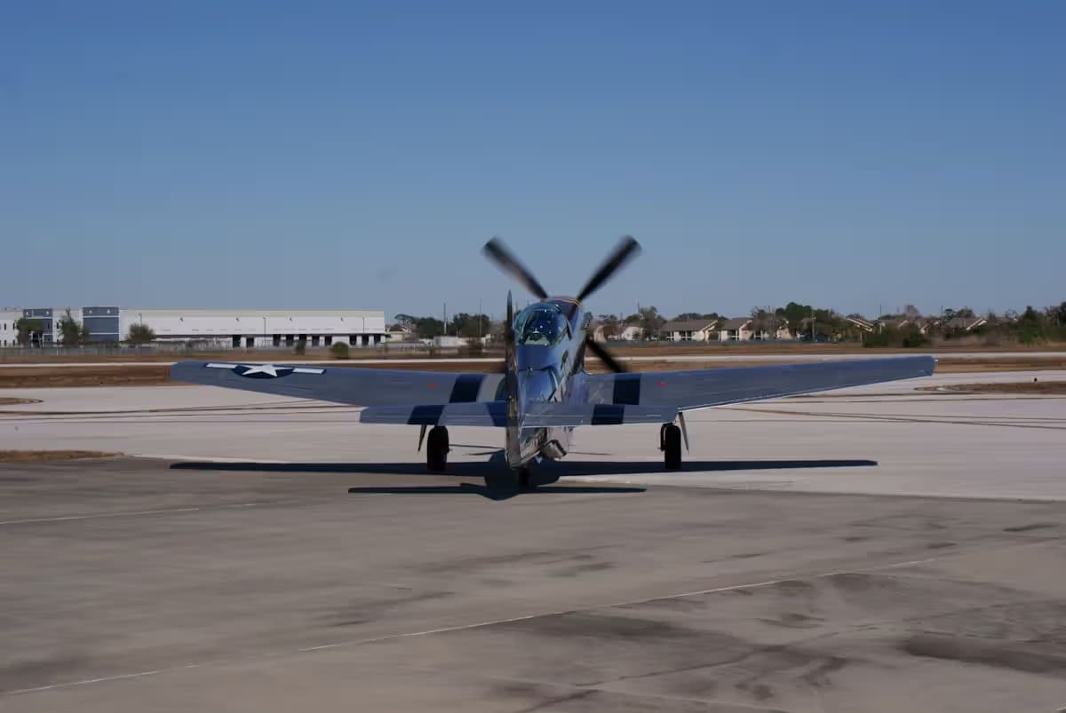 Unidentified — Warbird