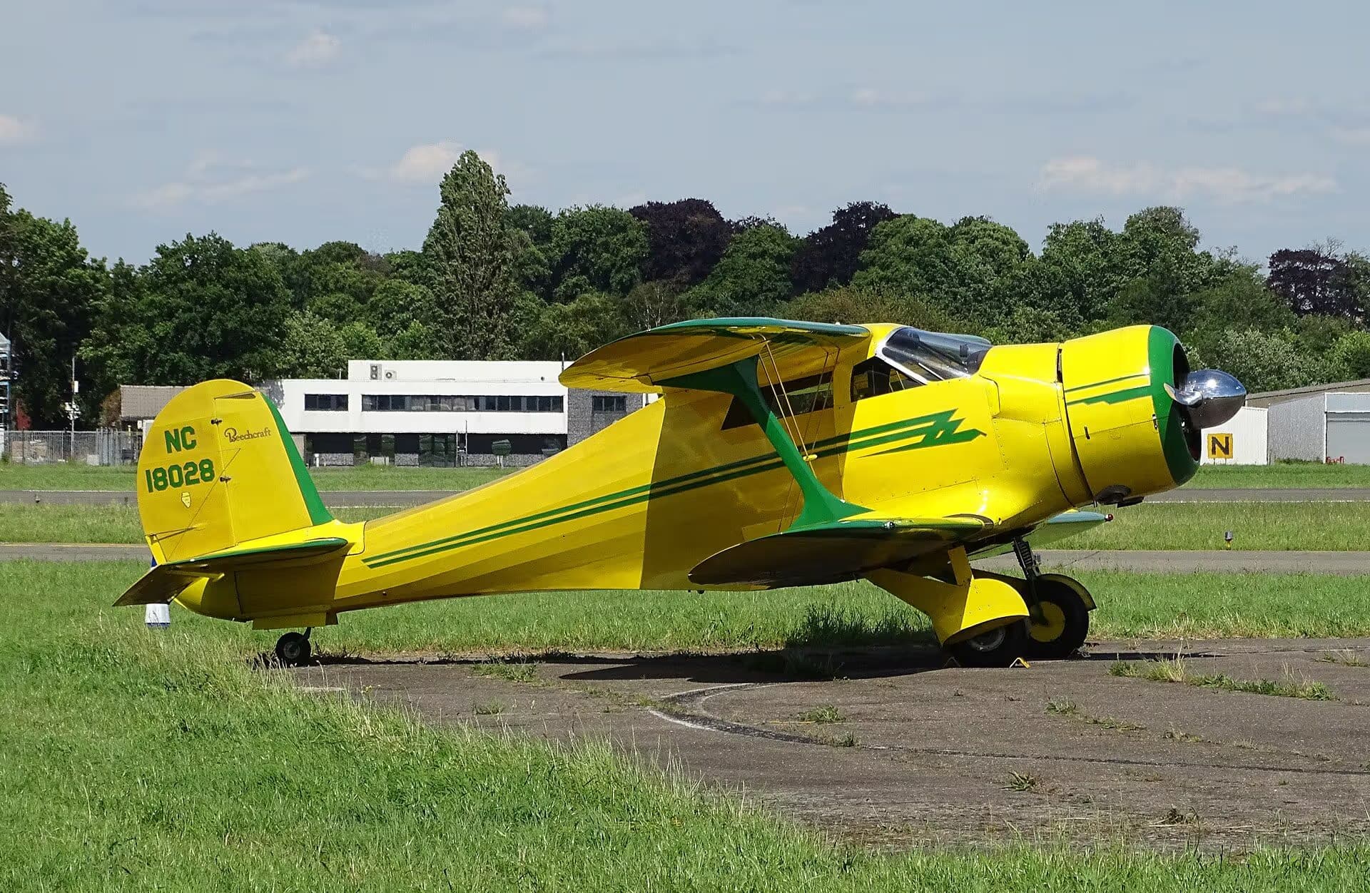 Unidentified — Beechcraft