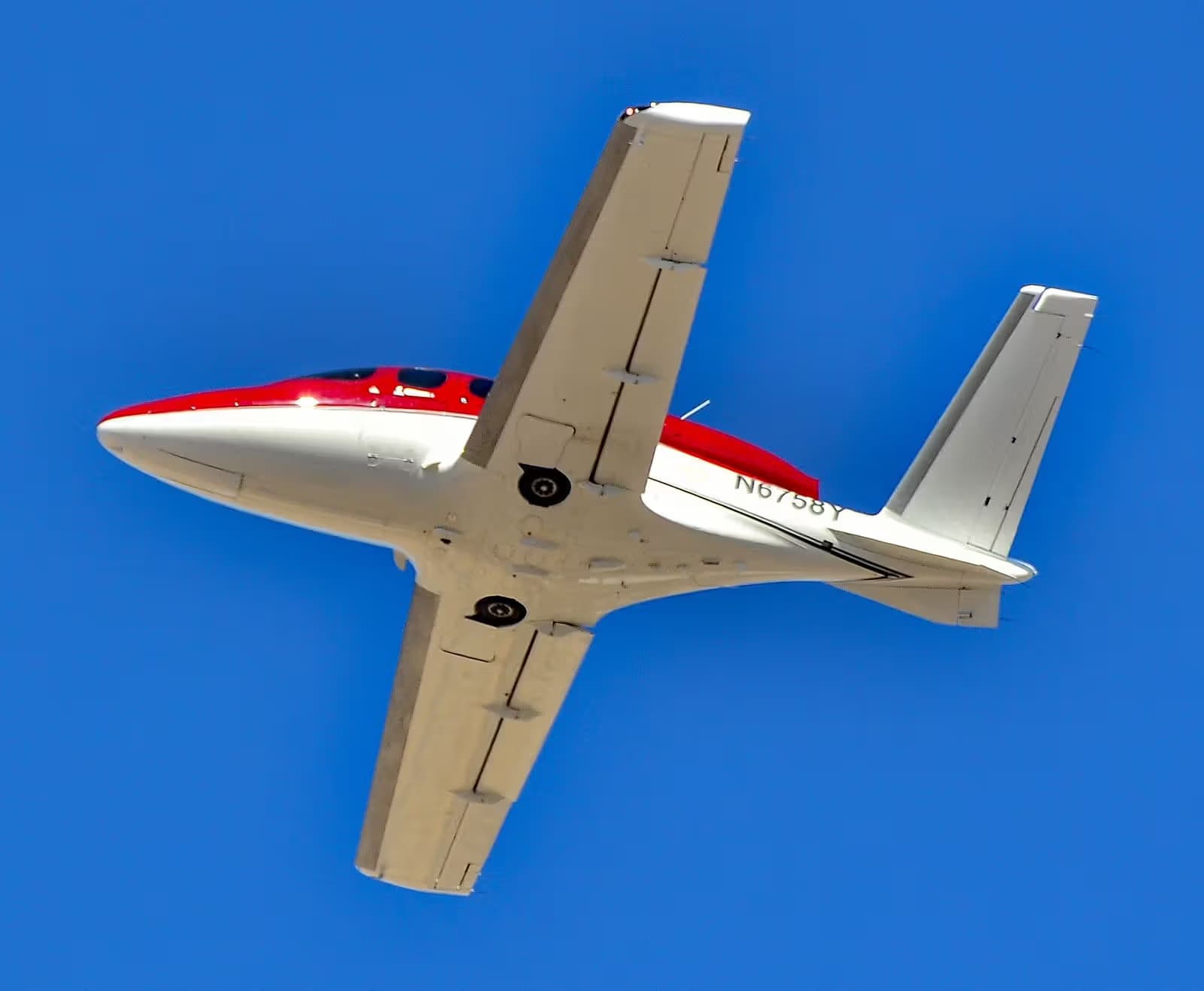 N6758Y — Cirrus