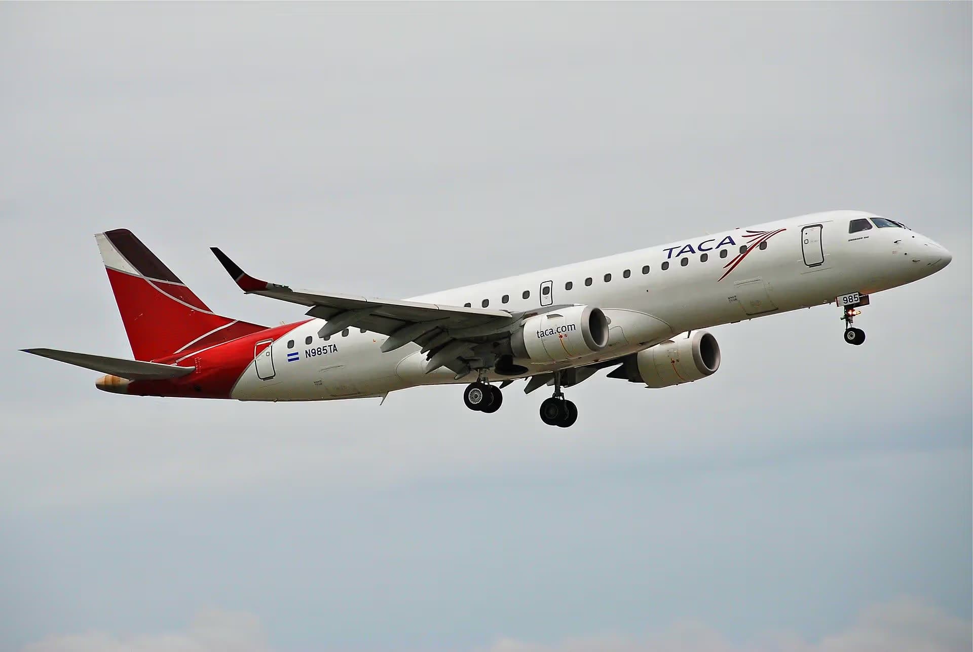 N985TA — Twin-engine aircraft