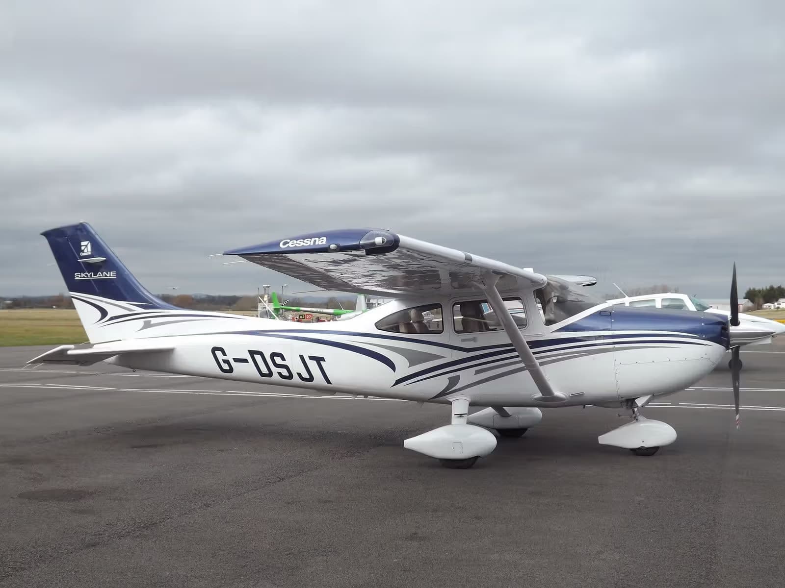 G-DSJT — Cessna