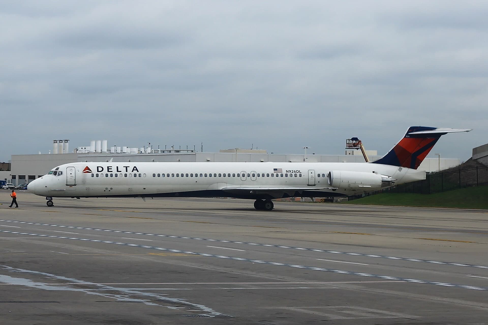 N926DL — Aircraft