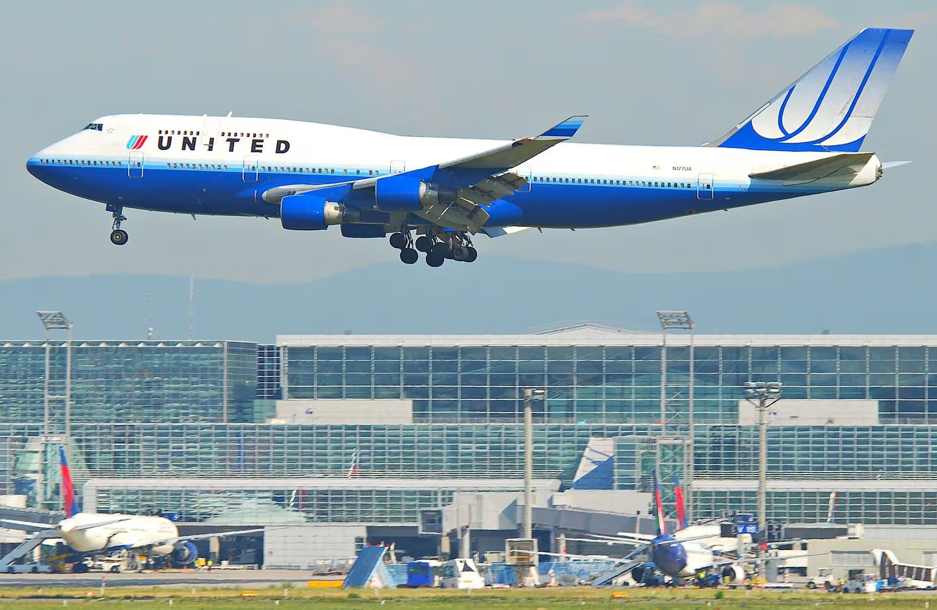 N177UA — Boeing