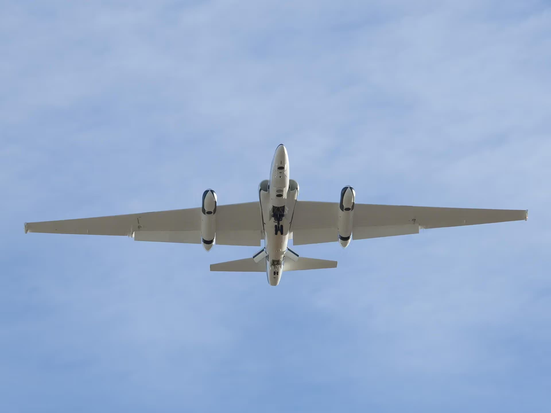N806NA — Business jet