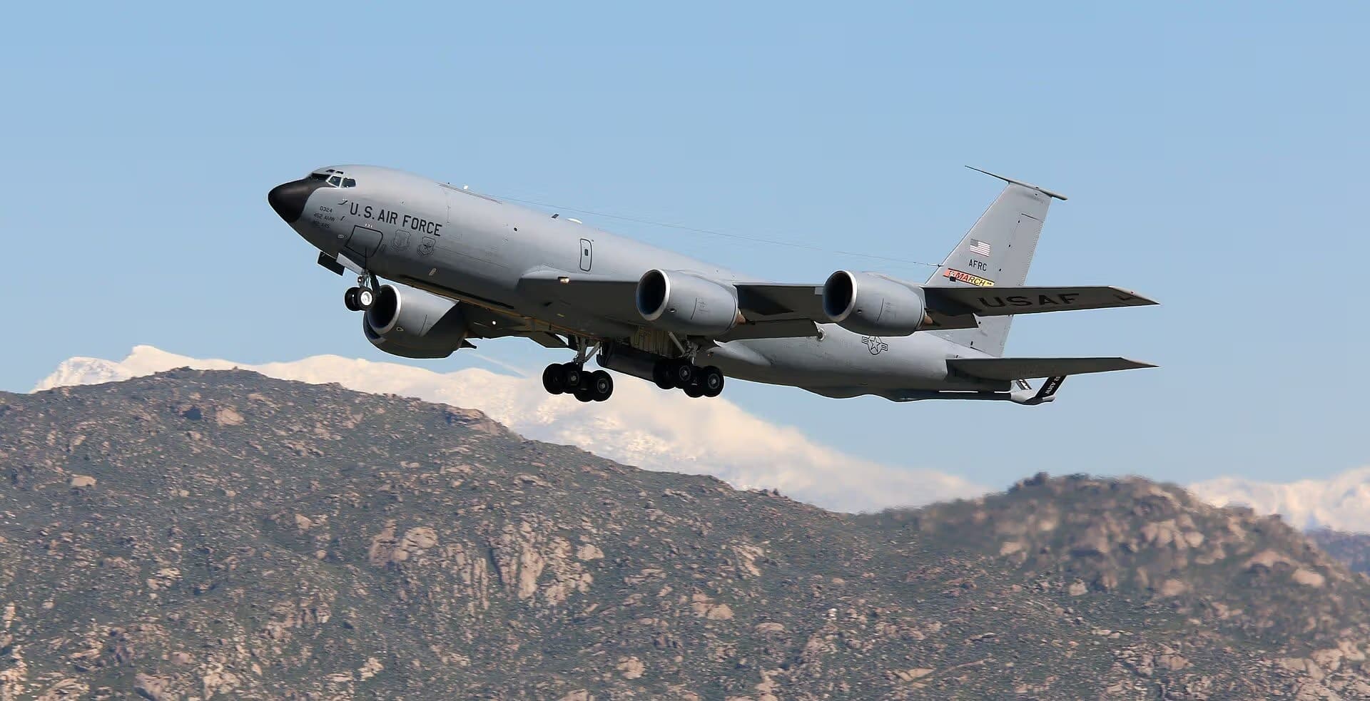 Unidentified — Boeing