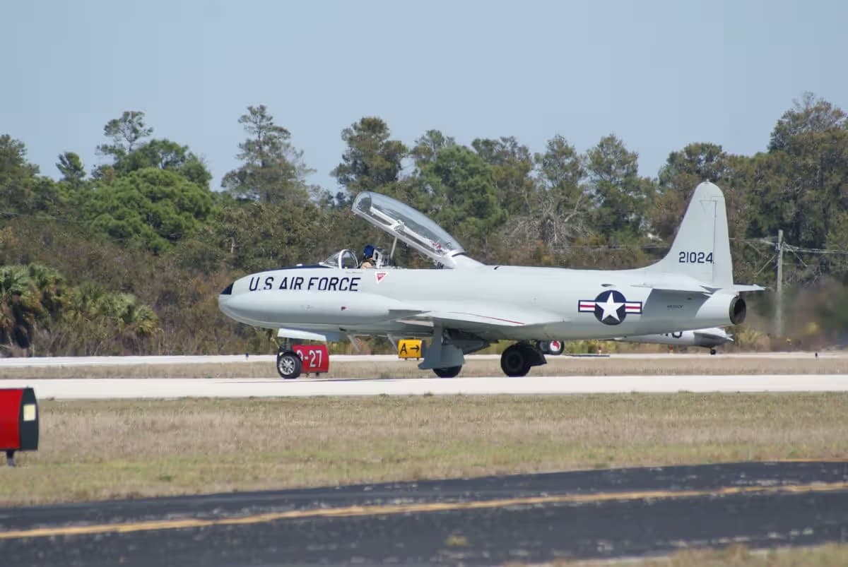 Unidentified — Lockheed