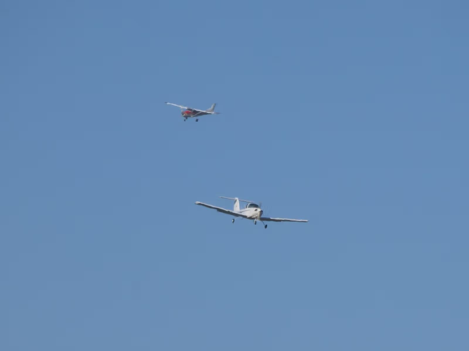 N2379X — Cessna