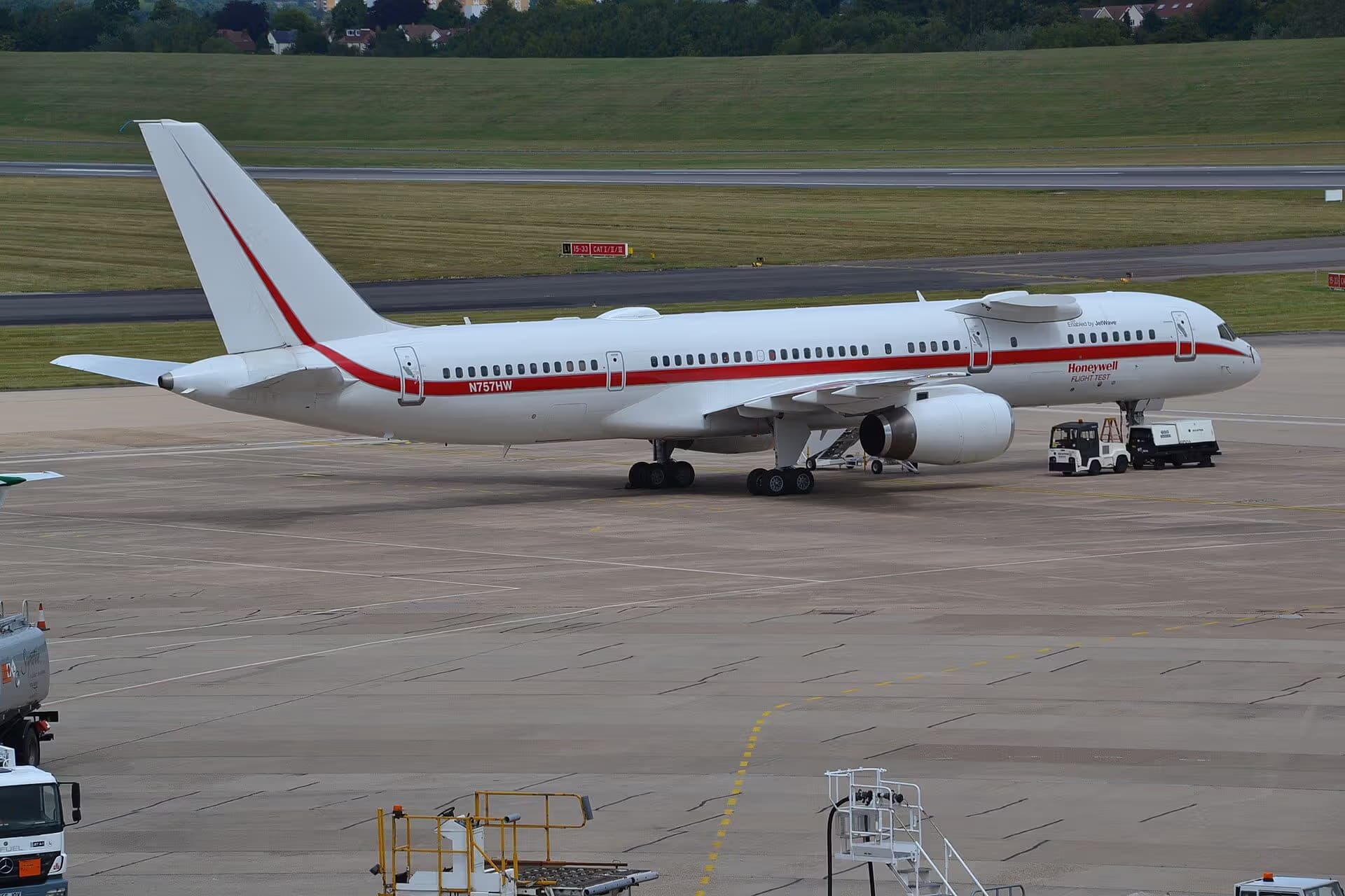 N757HW — Boeing