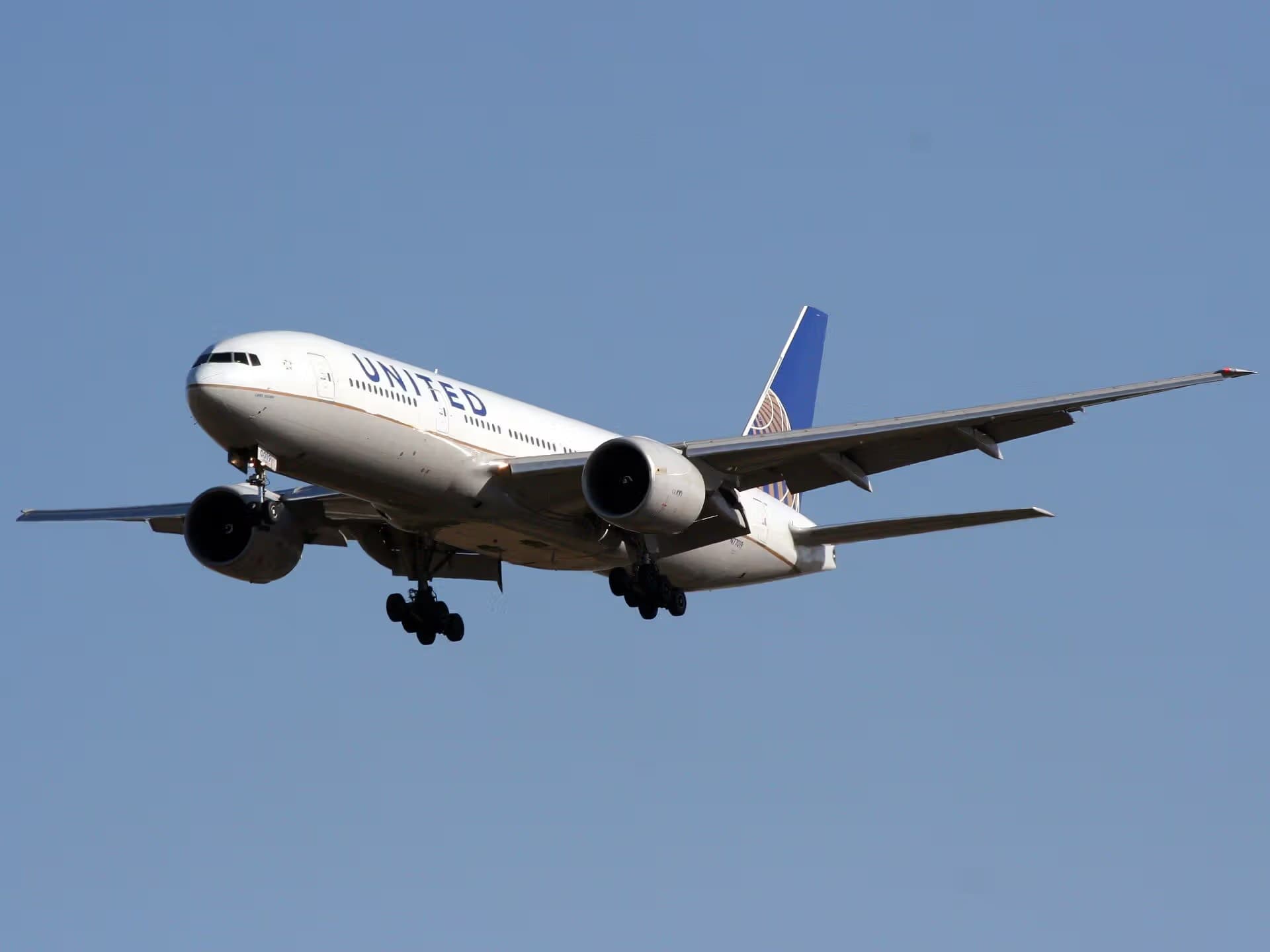 N77019 — Boeing