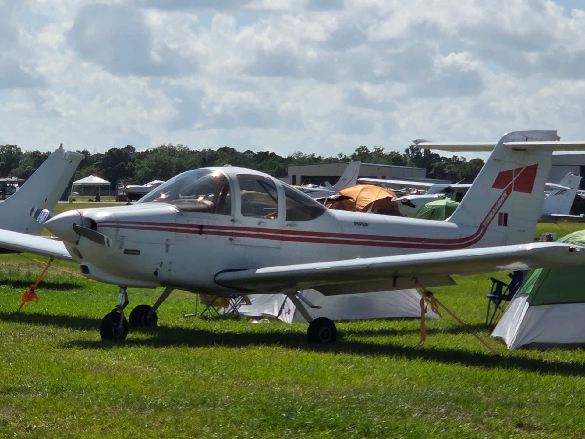 Unidentified — Aircraft type pending at Lakeland Linder Intl