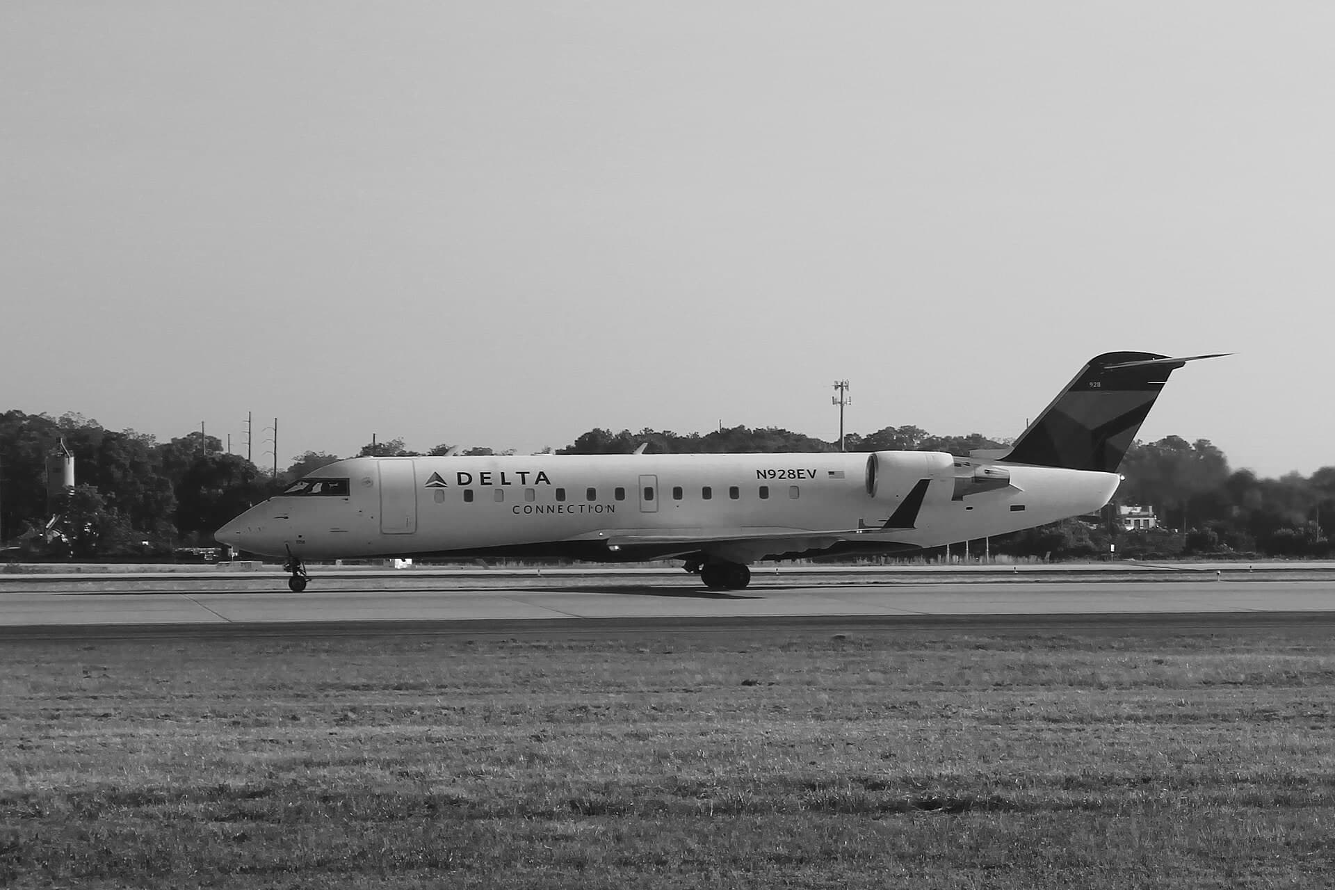 N928EV — Bombardier