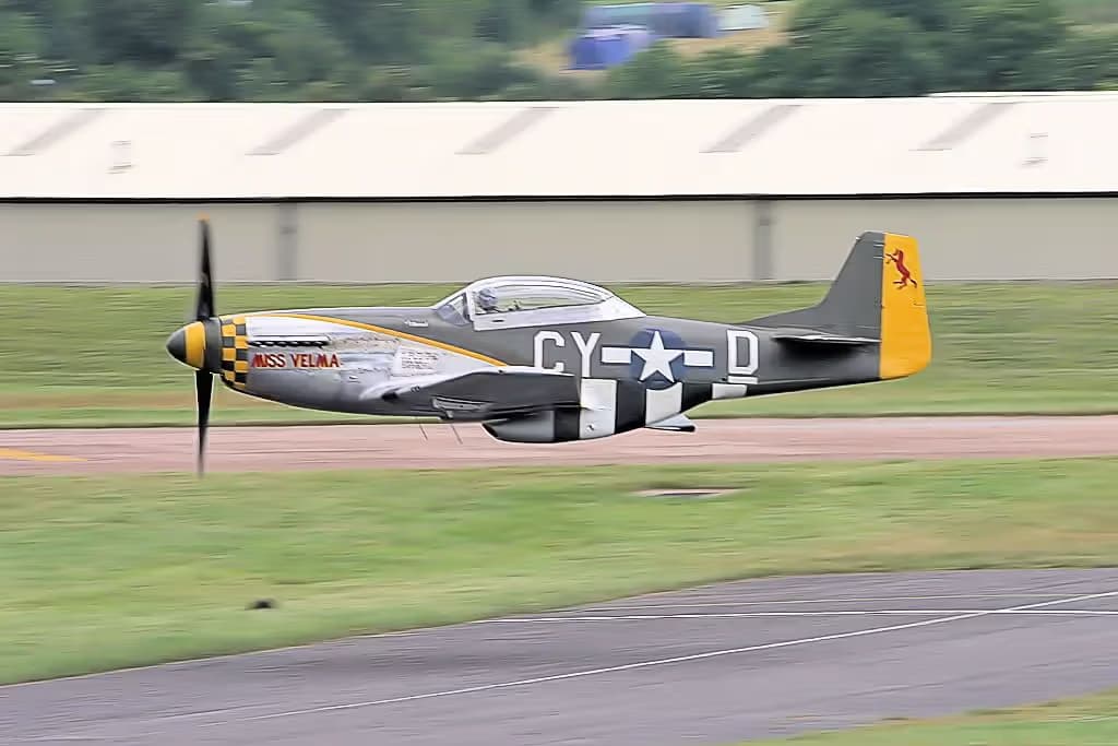 N251RJ — Warbird