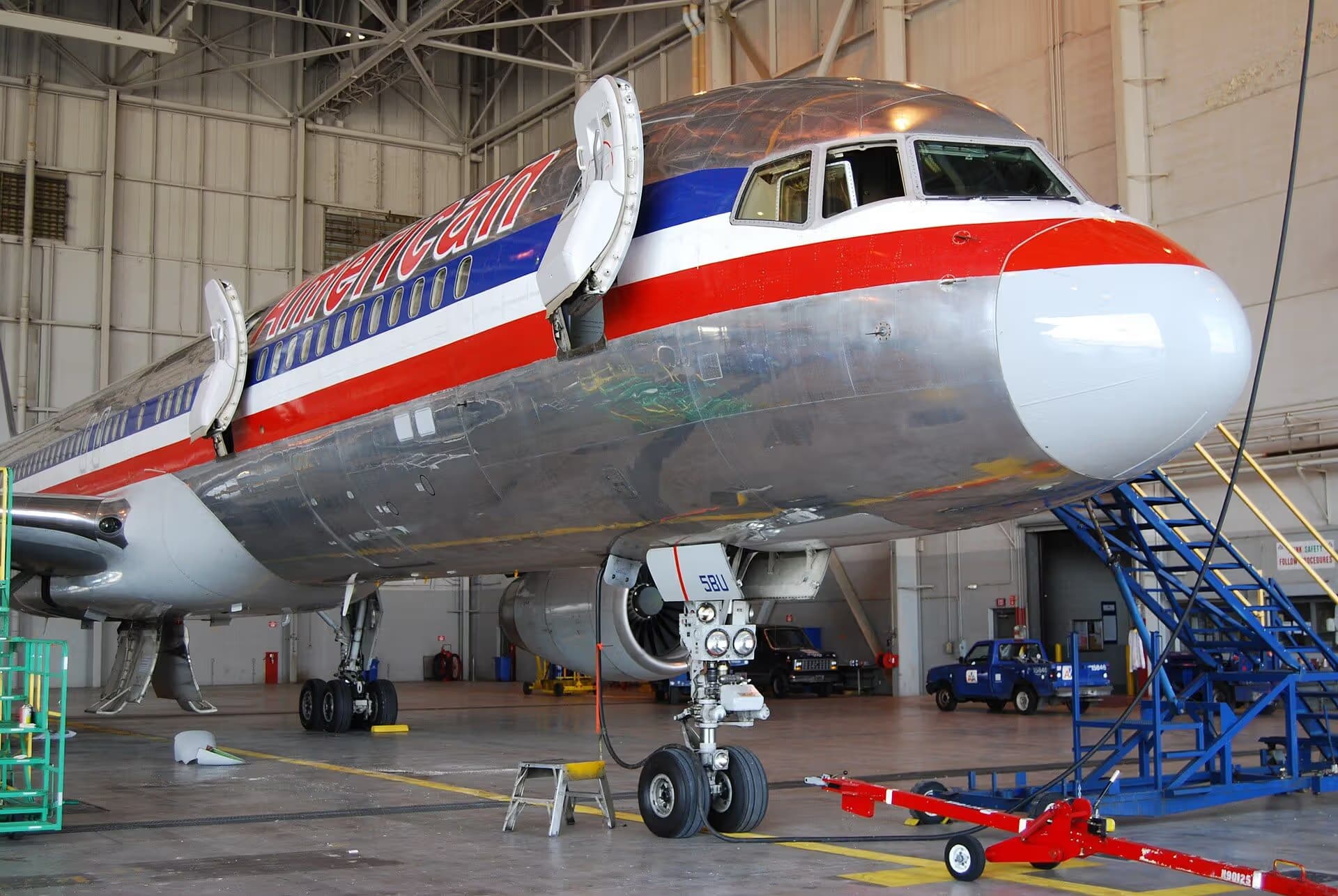 N648AA — Aircraft