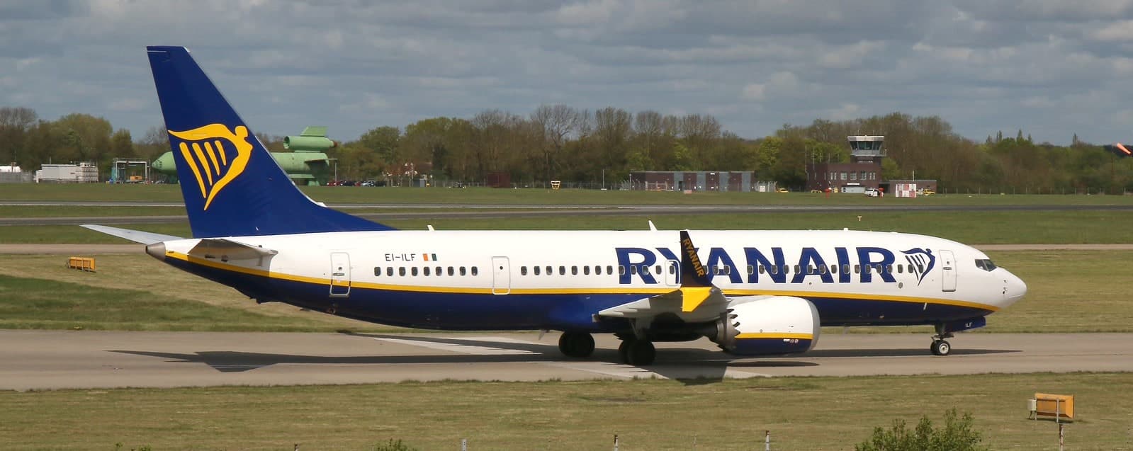 EI-ILF — Boeing