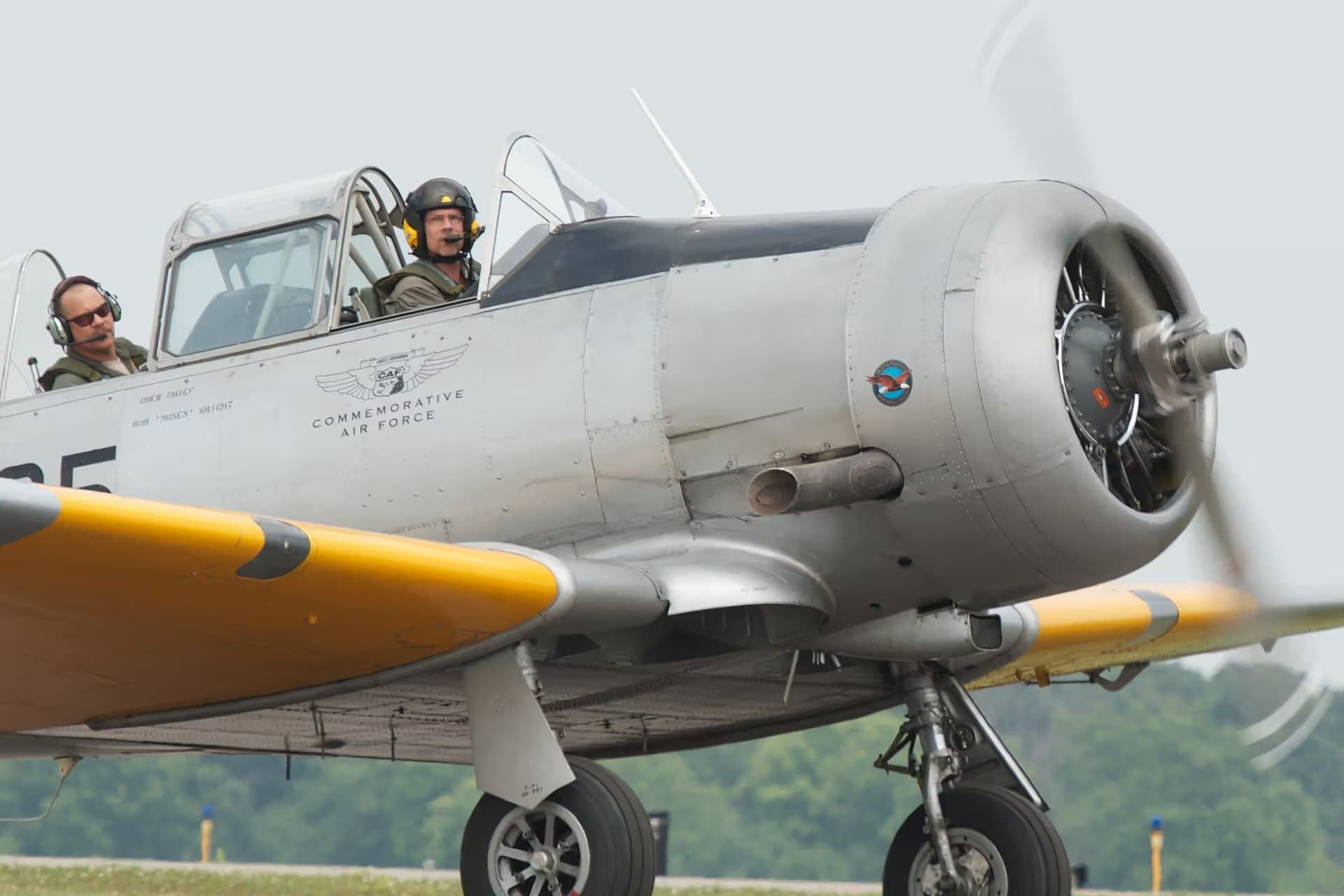 N13595 — Warbird