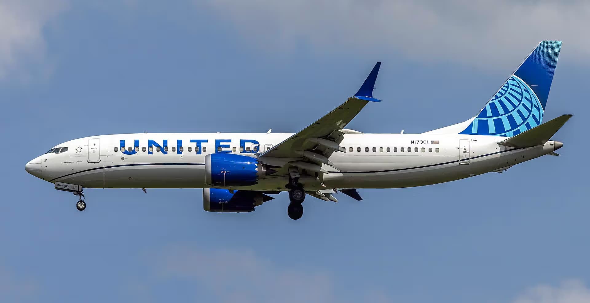 N17301 — Boeing