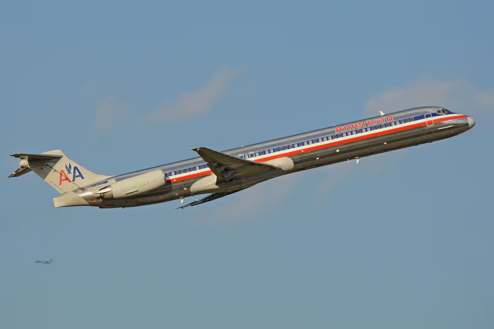 N970TW — Douglas