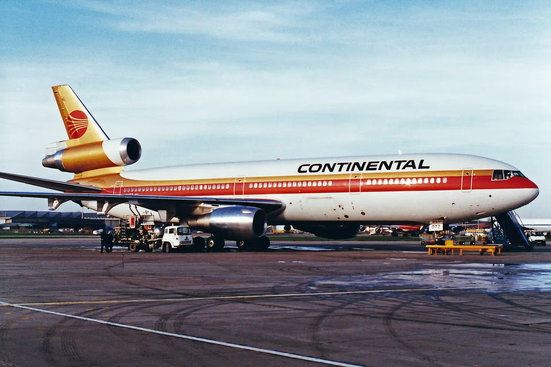 N19072 — Douglas