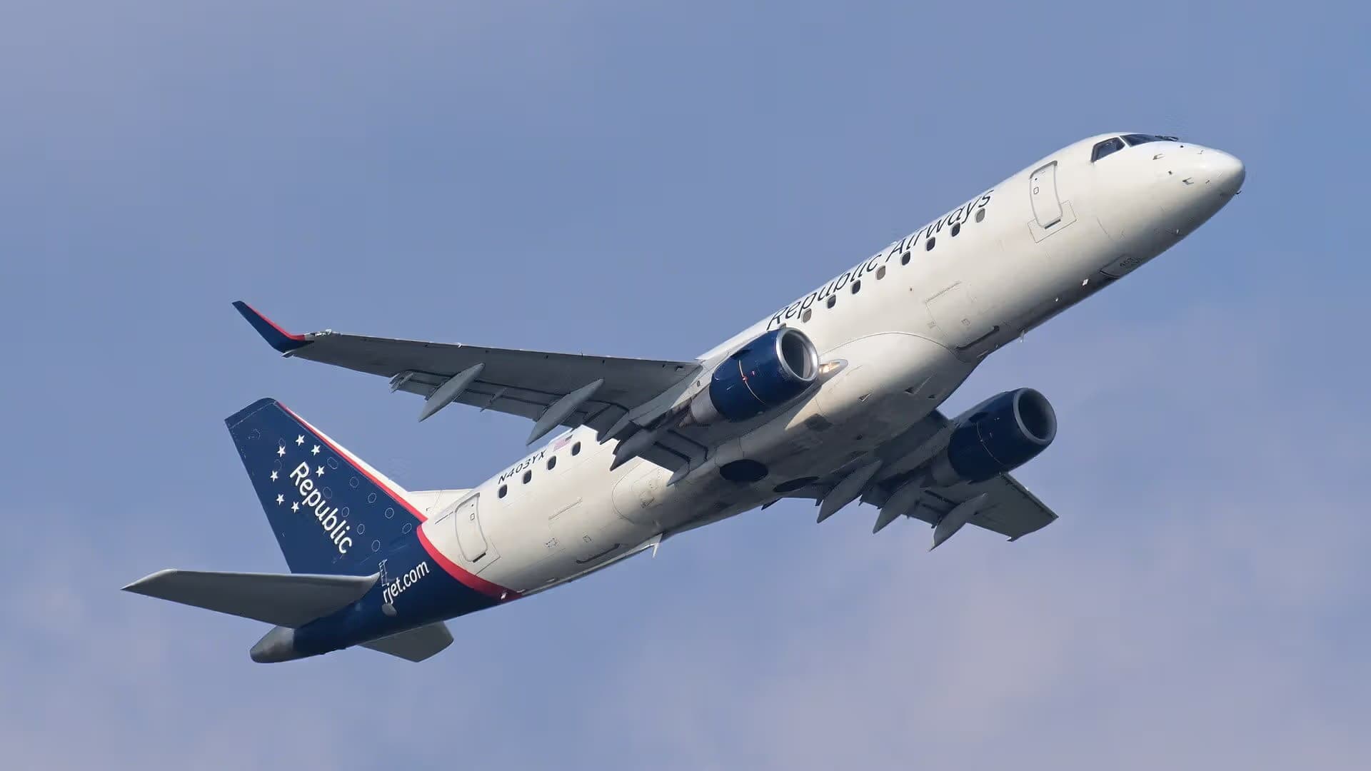 N403YX — Embraer