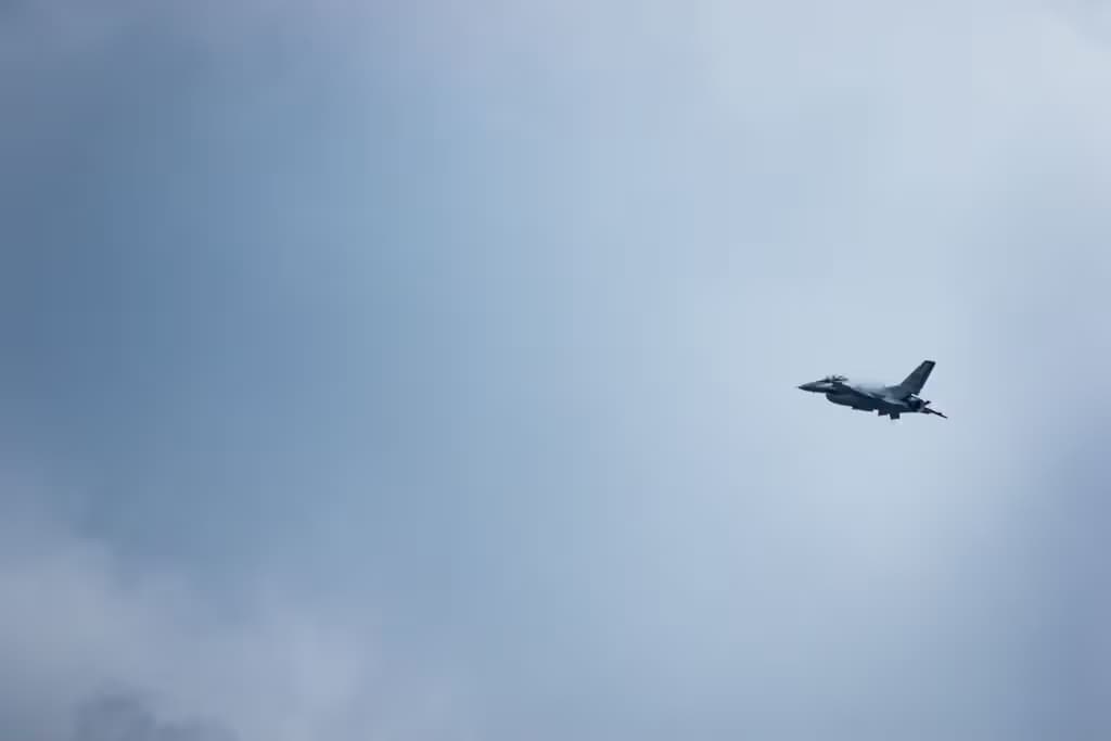 Unidentified — Aircraft