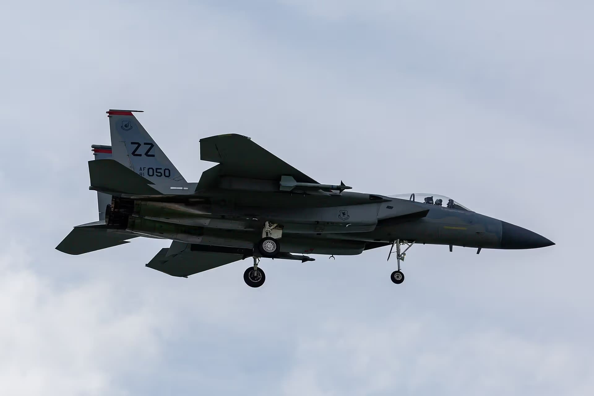 Unidentified — Aircraft