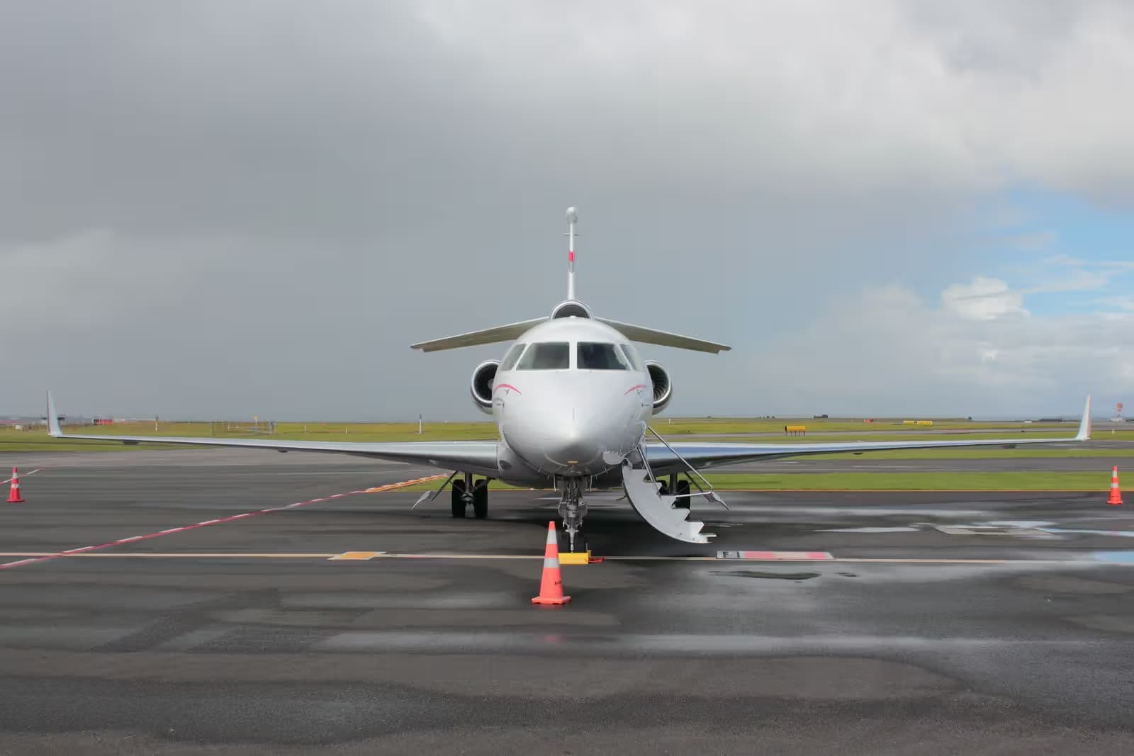 N163FJ — Business jet
