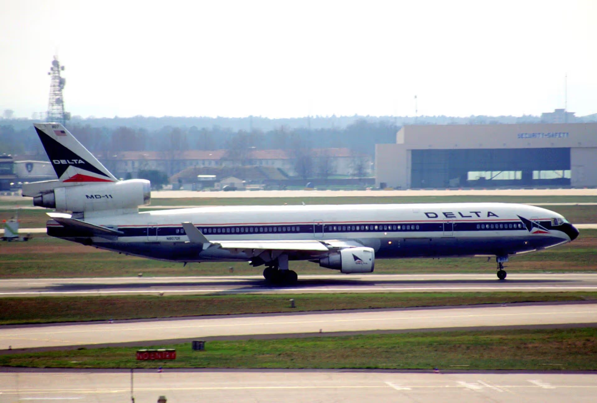 N807DE — Aircraft