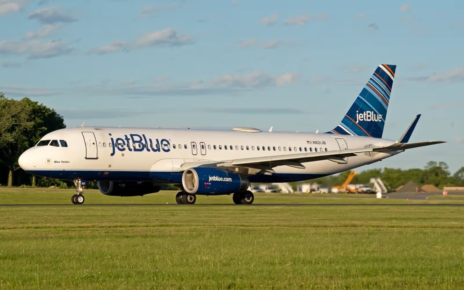 N821JB — Airbus