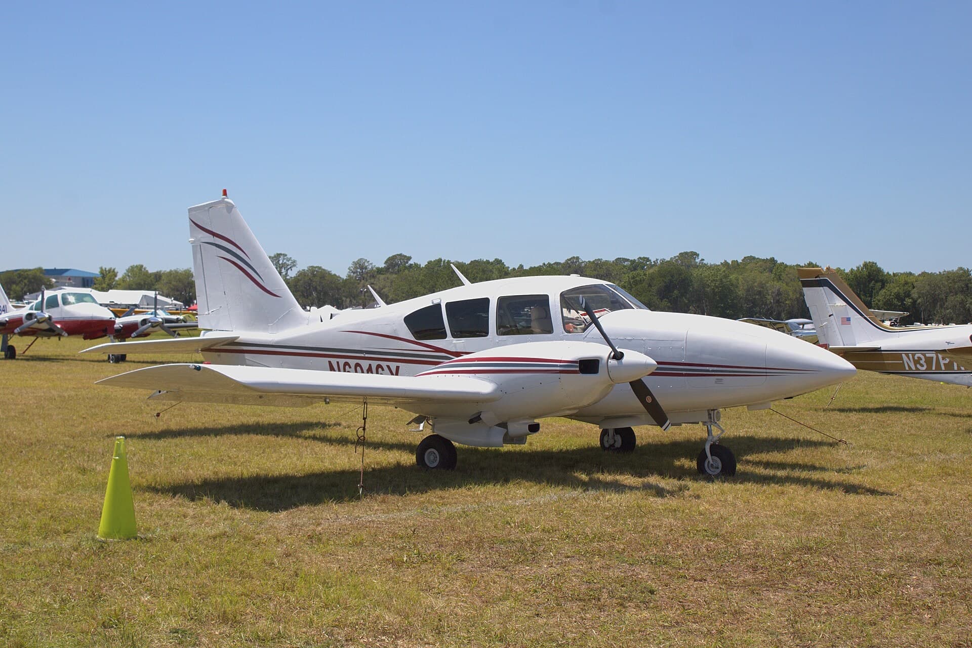 N6916Y — Piper