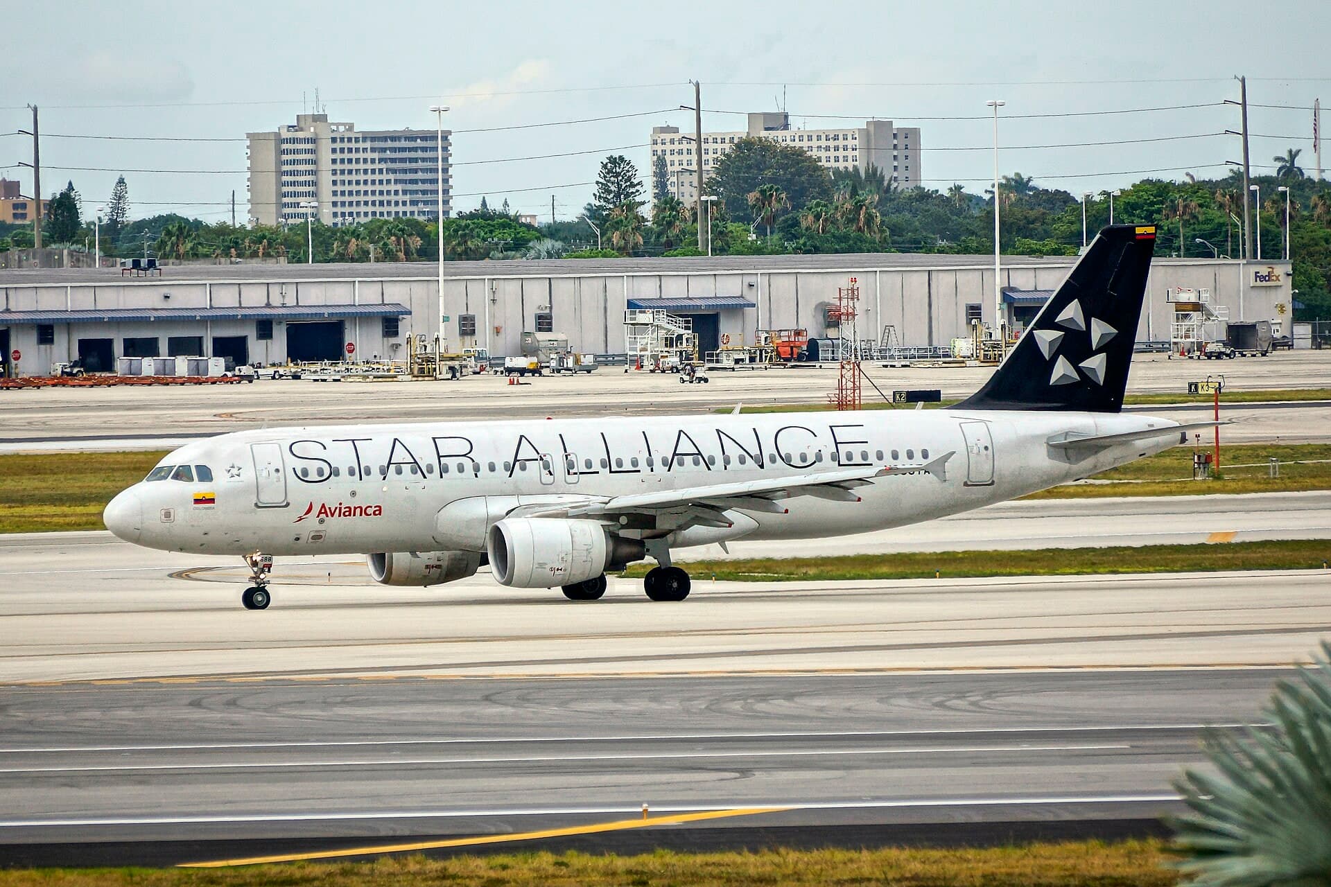 N688TA — Airbus