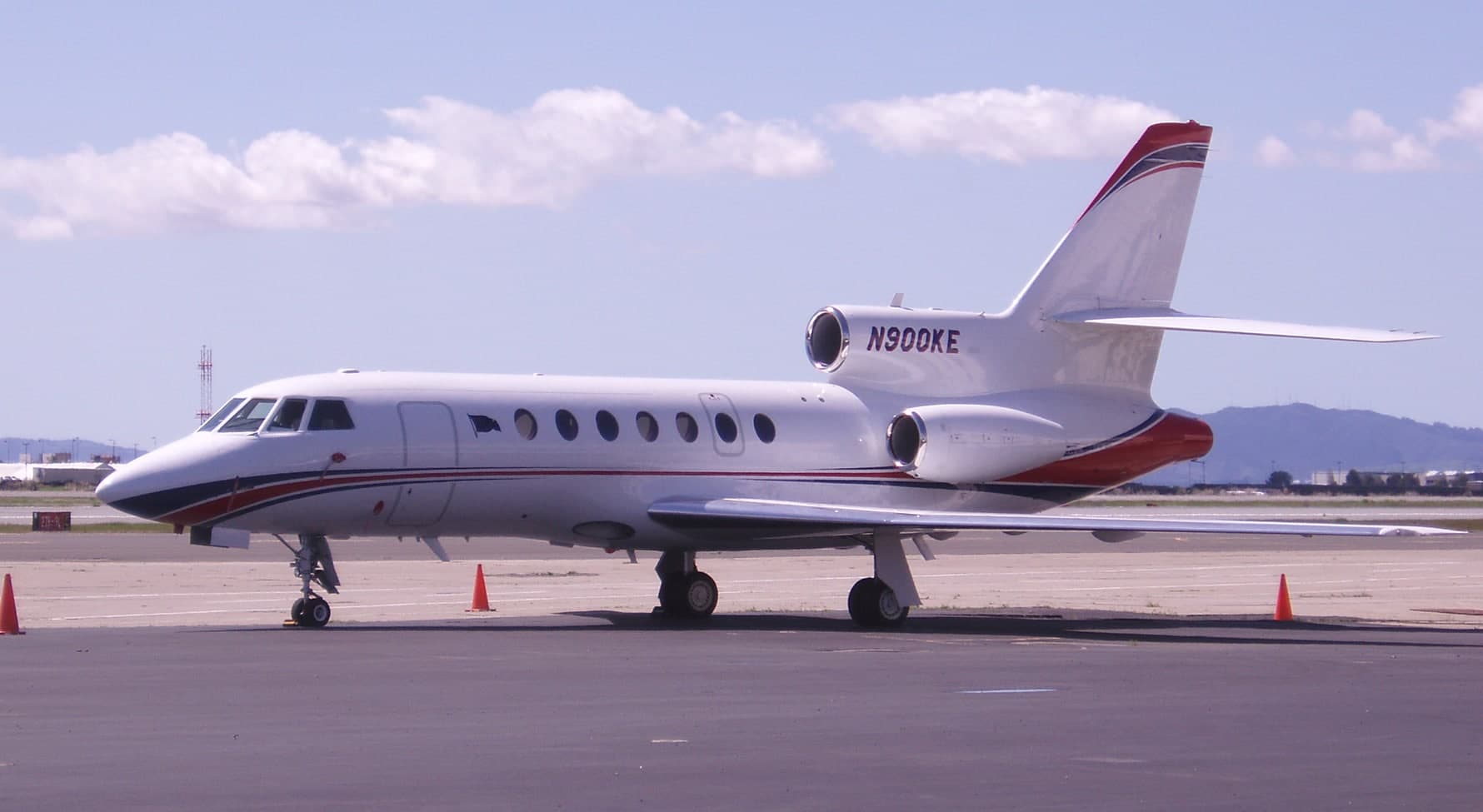 N900KE — Business jet